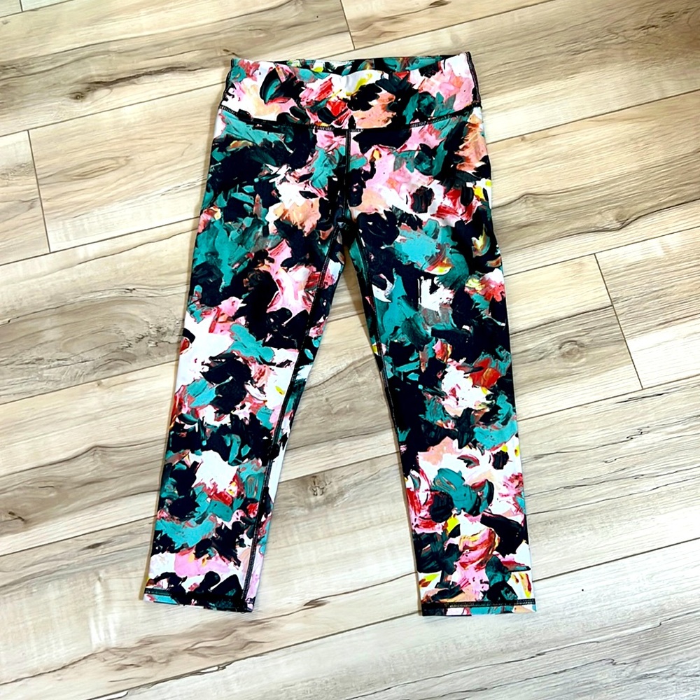 Fabletics BRIGHT summer Capri 🌸